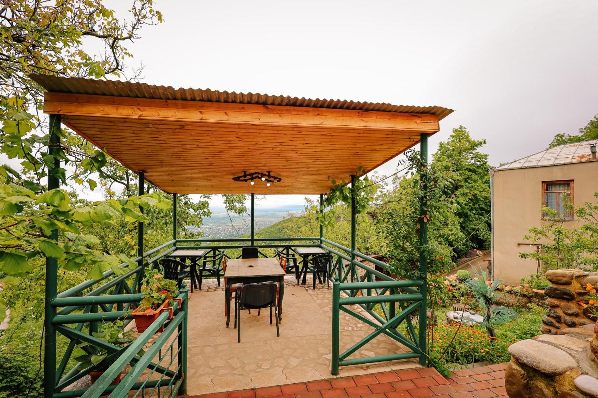 Sighnaghi Garden House Hotel ภายนอก รูปภาพ