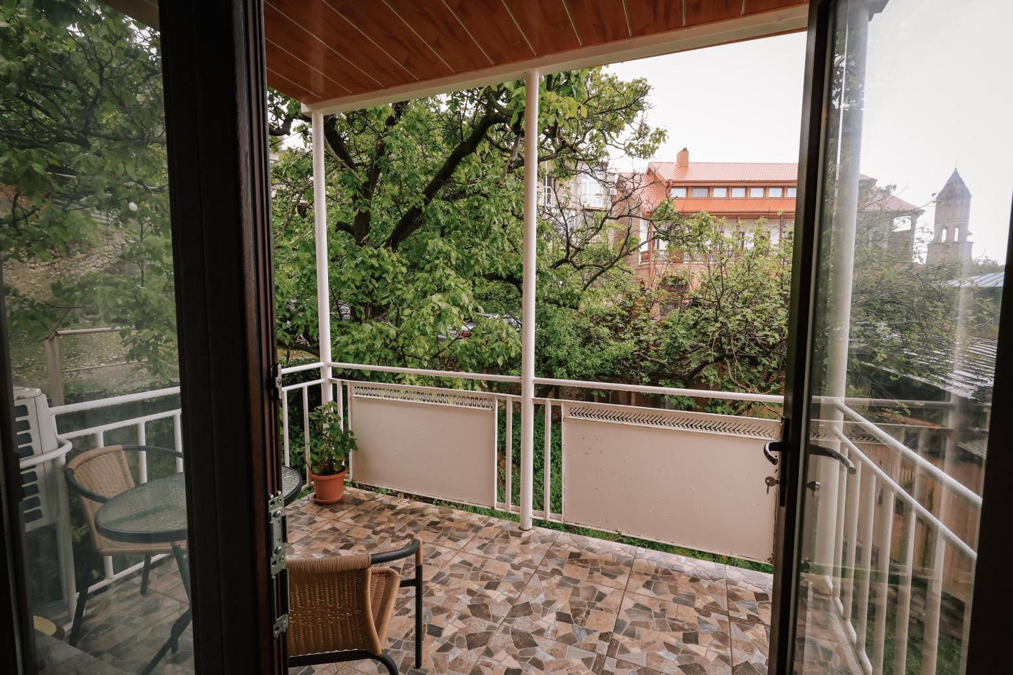 Sighnaghi Garden House Hotel ภายนอก รูปภาพ
