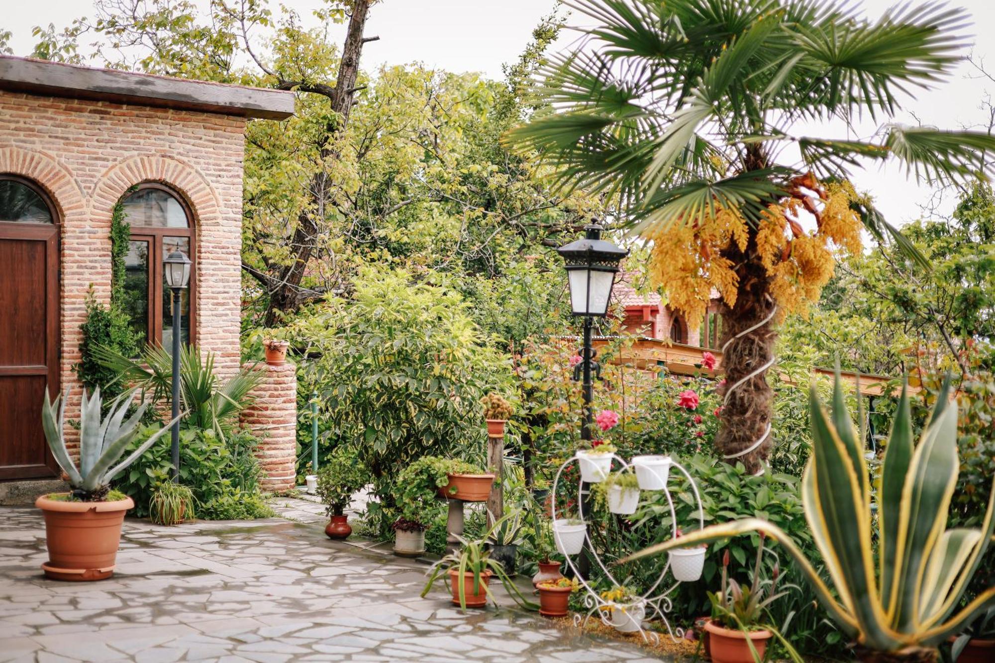 Sighnaghi Garden House Hotel ภายนอก รูปภาพ